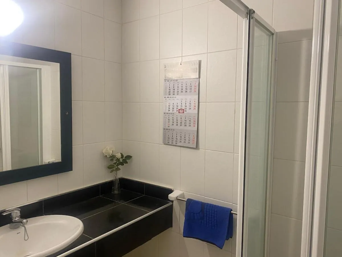 Apartment 7A3, Victoria Court 1, Los Cristianos,Tenerife 0*, 로스크리스티아노스